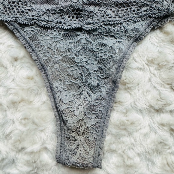 Aerie Cotton Thong Gray Lace Underwear Undies Panties Size Small - Picture 2 of 6